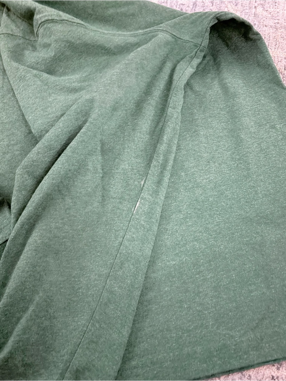 Carhartt Green Long Sleeve Pocket Tee 2XL FLAWED - Picture 3 of 7